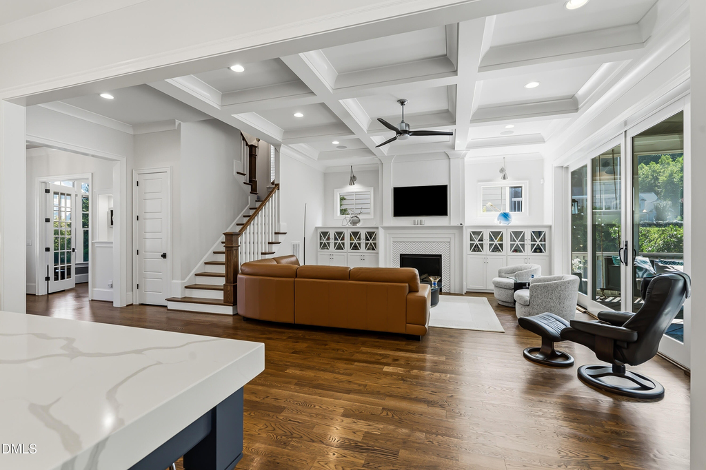 7628 Ballard Hill Lane - Photo 5