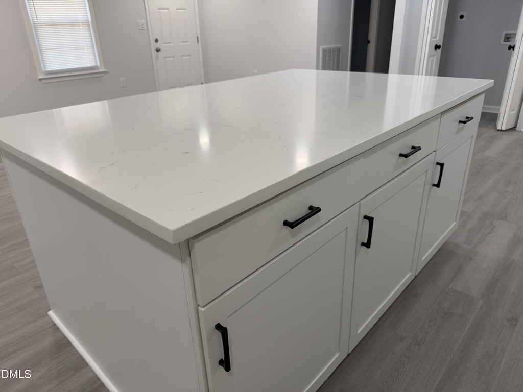 108 N Glendale Drive - Photo 8