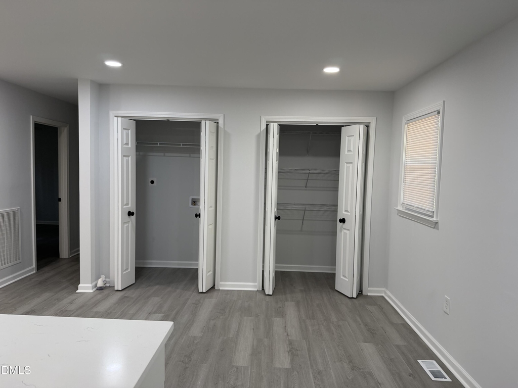 108 N Glendale Drive - Photo 6