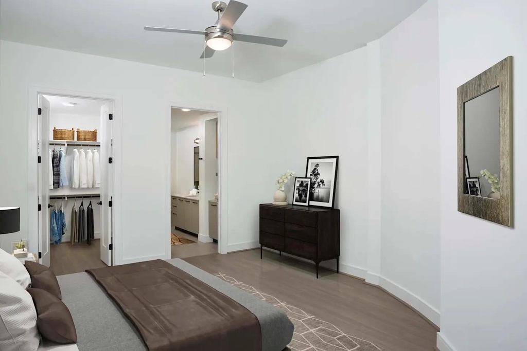 1515 Austin St - Photo 2