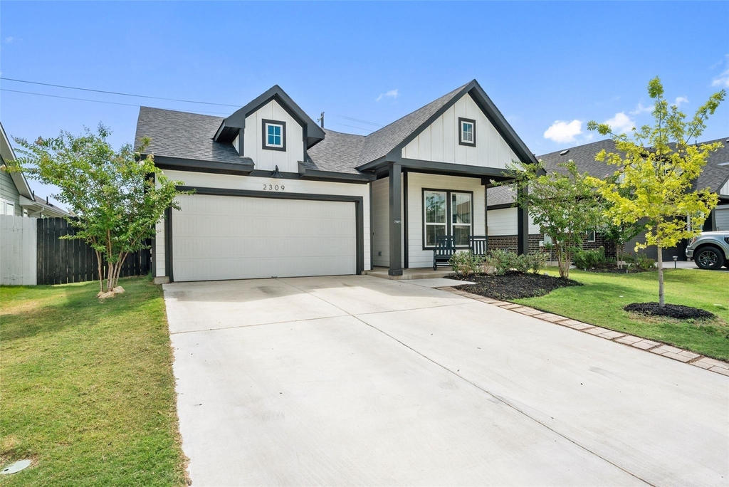 2309 Western View Dr - Photo 0