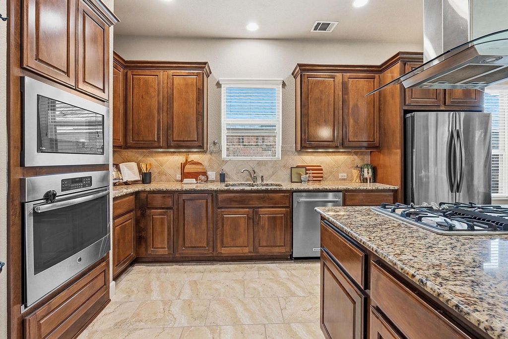9550 Savannah Ridge Dr - Photo 15