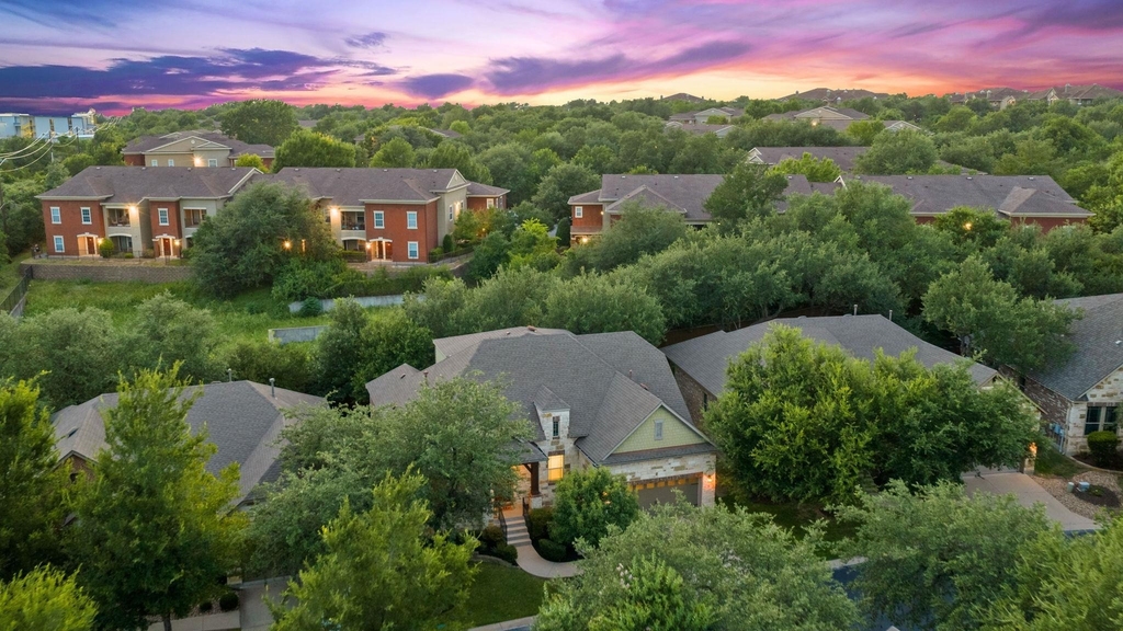 9550 Savannah Ridge Dr - Photo 1