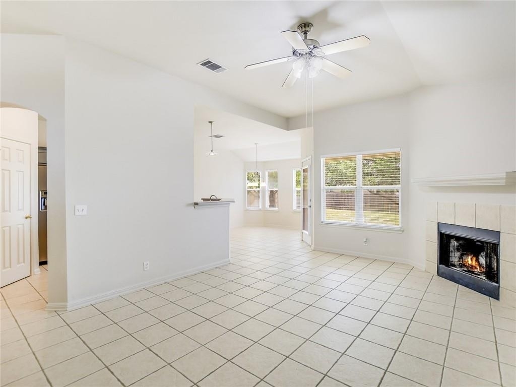 305 Dana Dr - Photo 5
