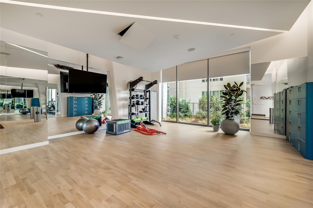 44 East Ave - Photo 36
