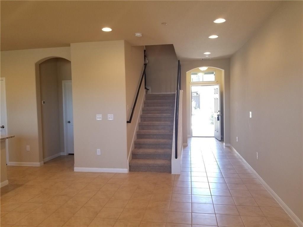 2880 Donnell Dr - Photo 15