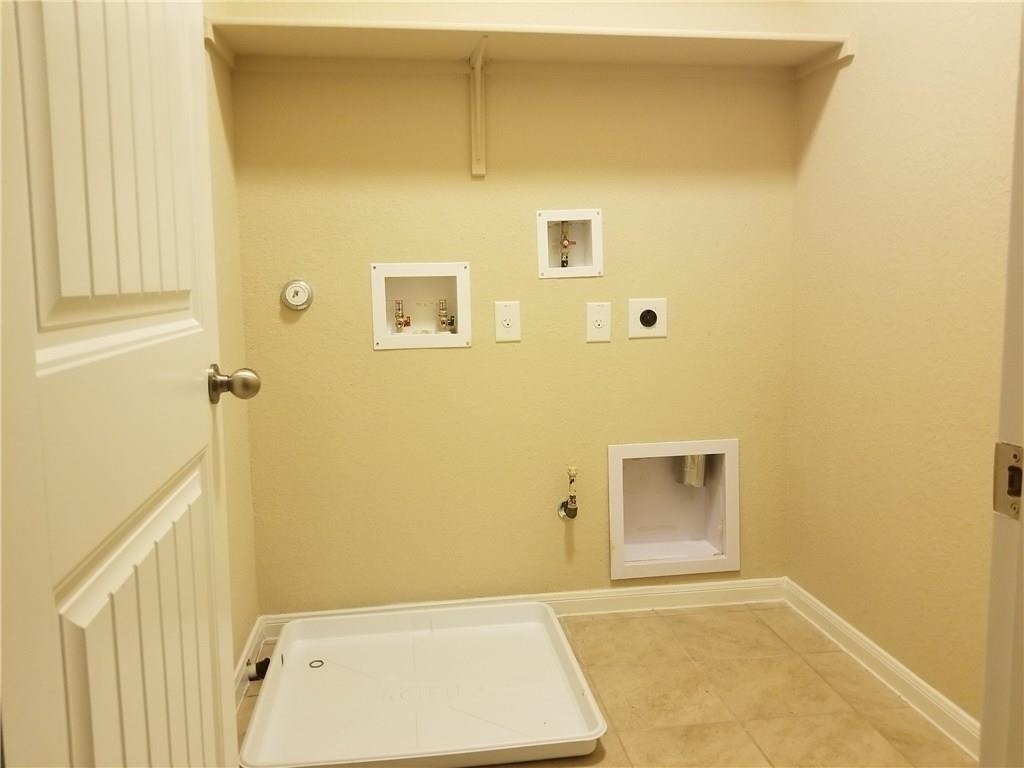 2880 Donnell Dr - Photo 6