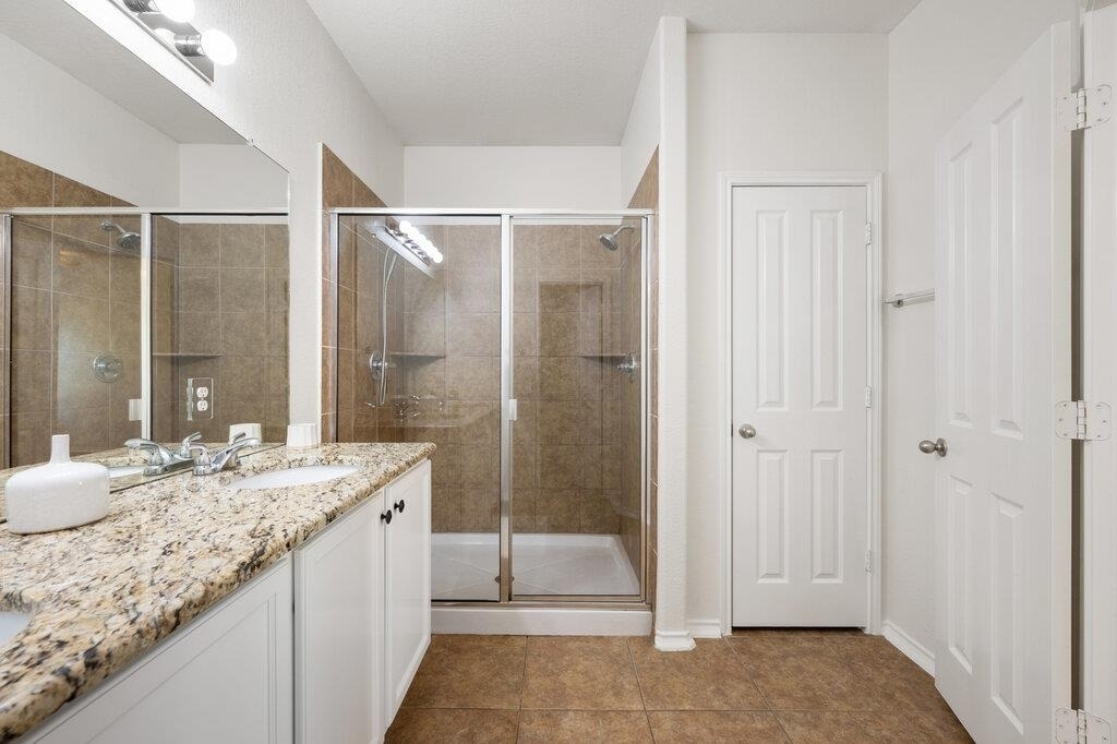 11744 Easy St - Photo 32
