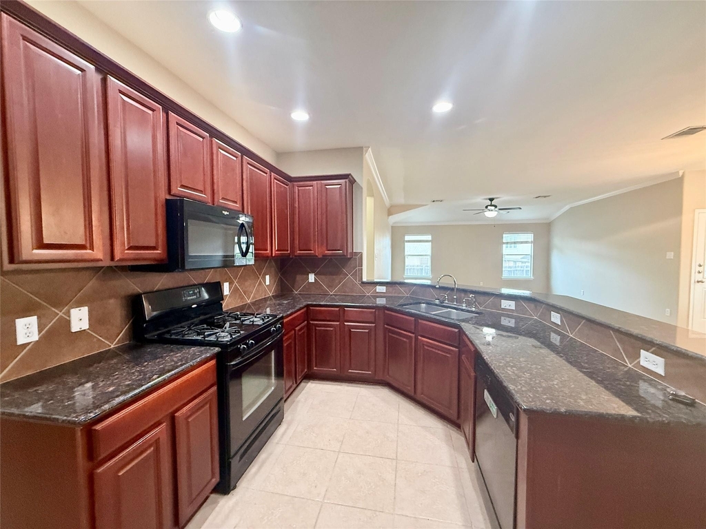 149 Crizer Ct - Photo 3