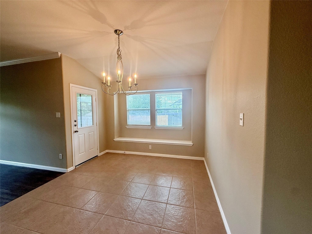 149 Crizer Ct - Photo 4