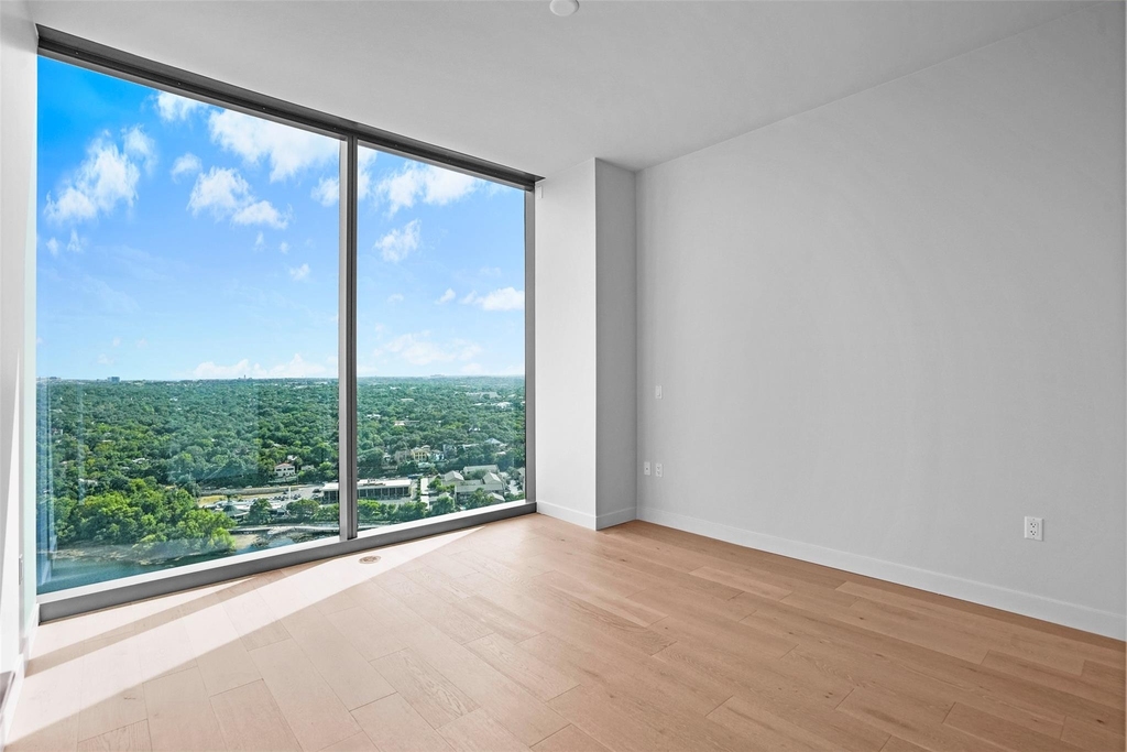 44 East Ave - Photo 14