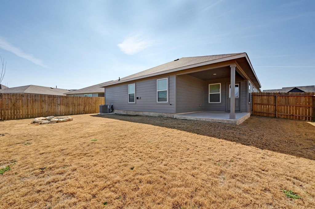 1806 Windsor Blvd - Photo 25