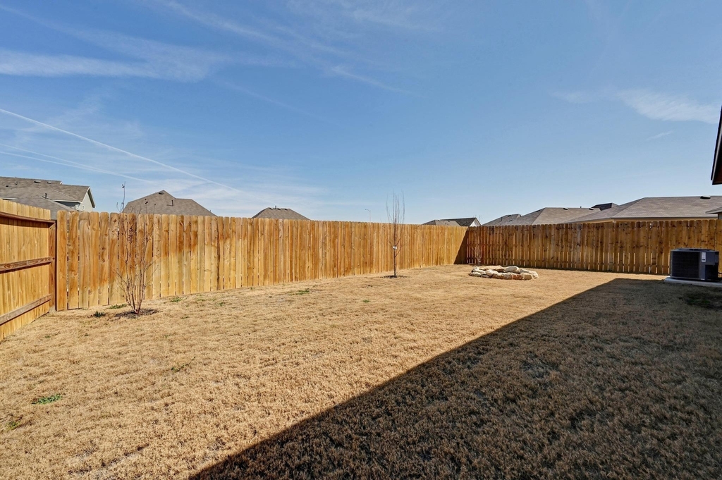 1806 Windsor Blvd - Photo 23