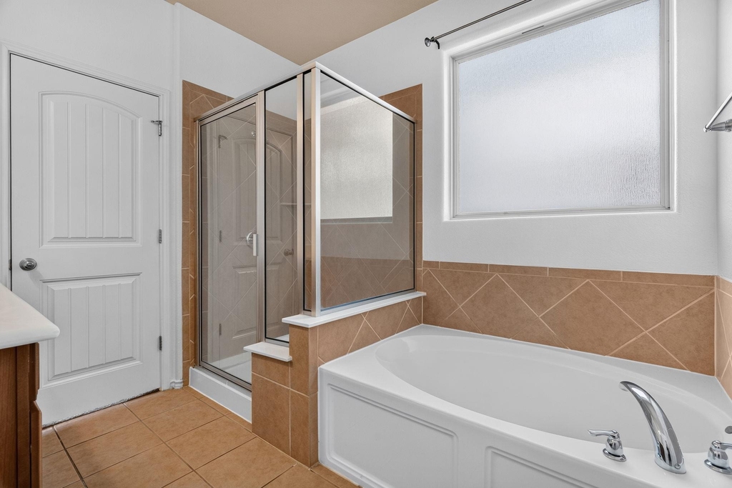 2627 Garlic Creek Dr - Photo 15