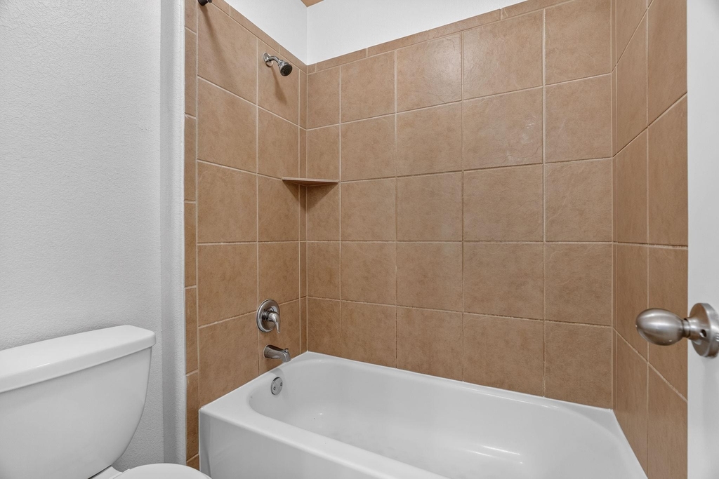2627 Garlic Creek Dr - Photo 29
