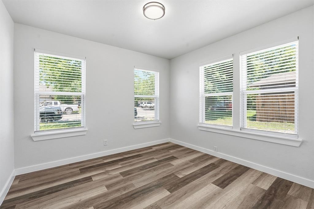 1911 Hearthside Dr - Photo 14