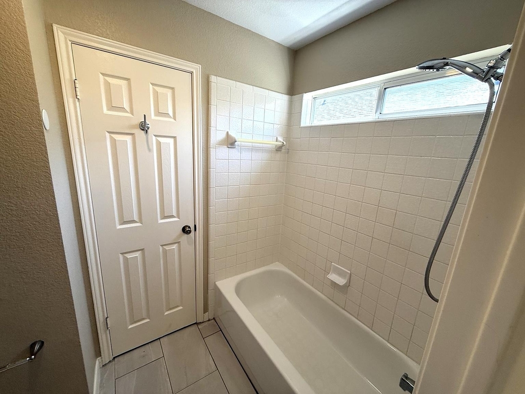 16827 Tortoise St - Photo 15