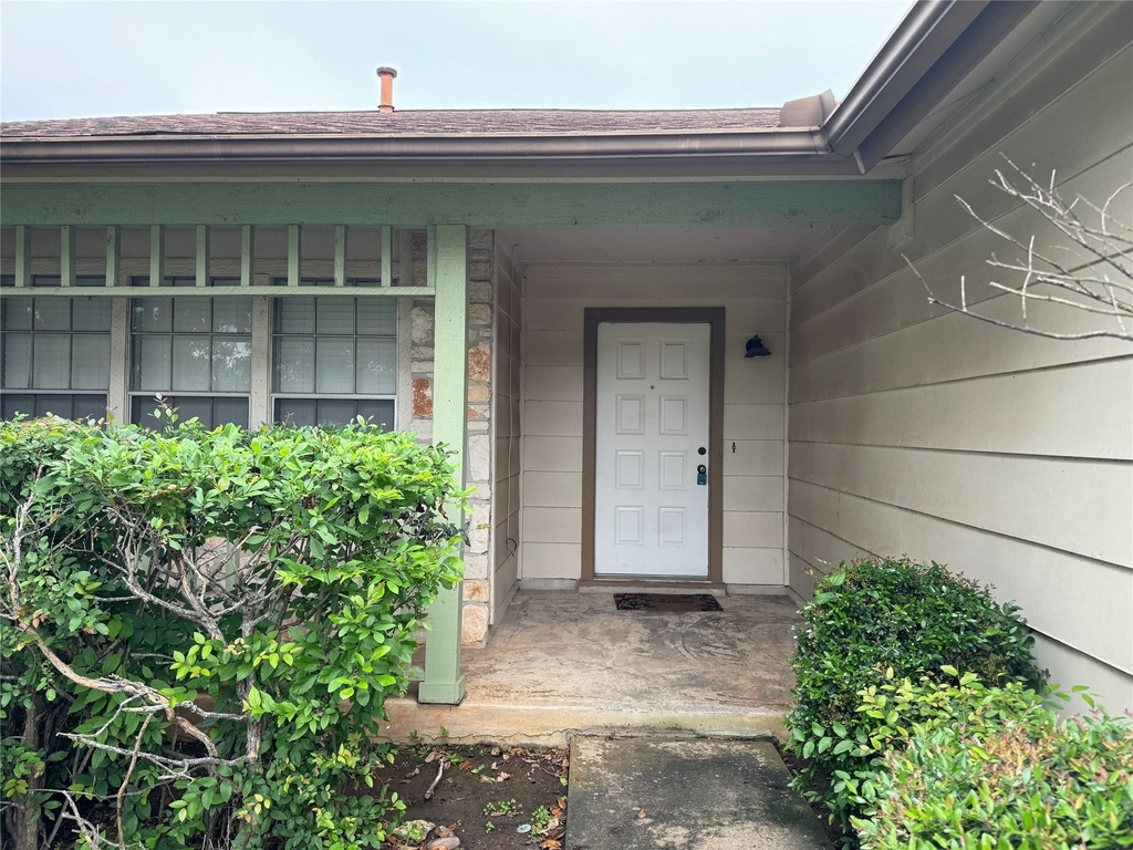 11715 Birchbark St - Photo 2