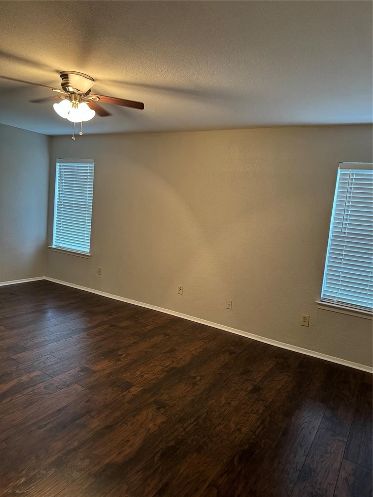 11715 Birchbark St - Photo 10