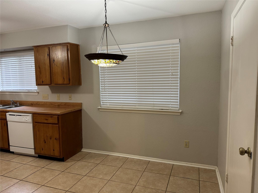 11715 Birchbark St - Photo 5