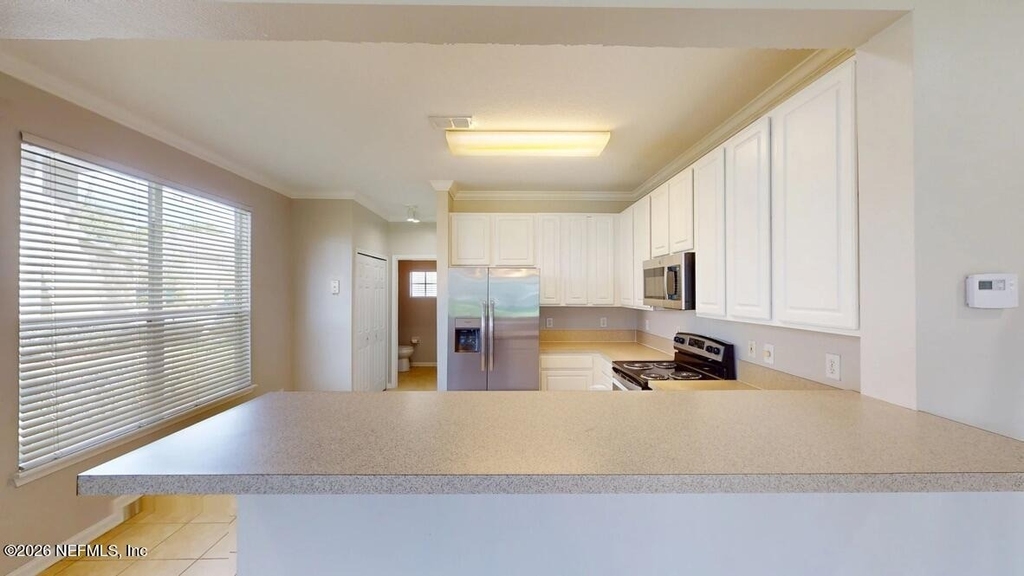 7990 Baymeadows Road E - Photo 5