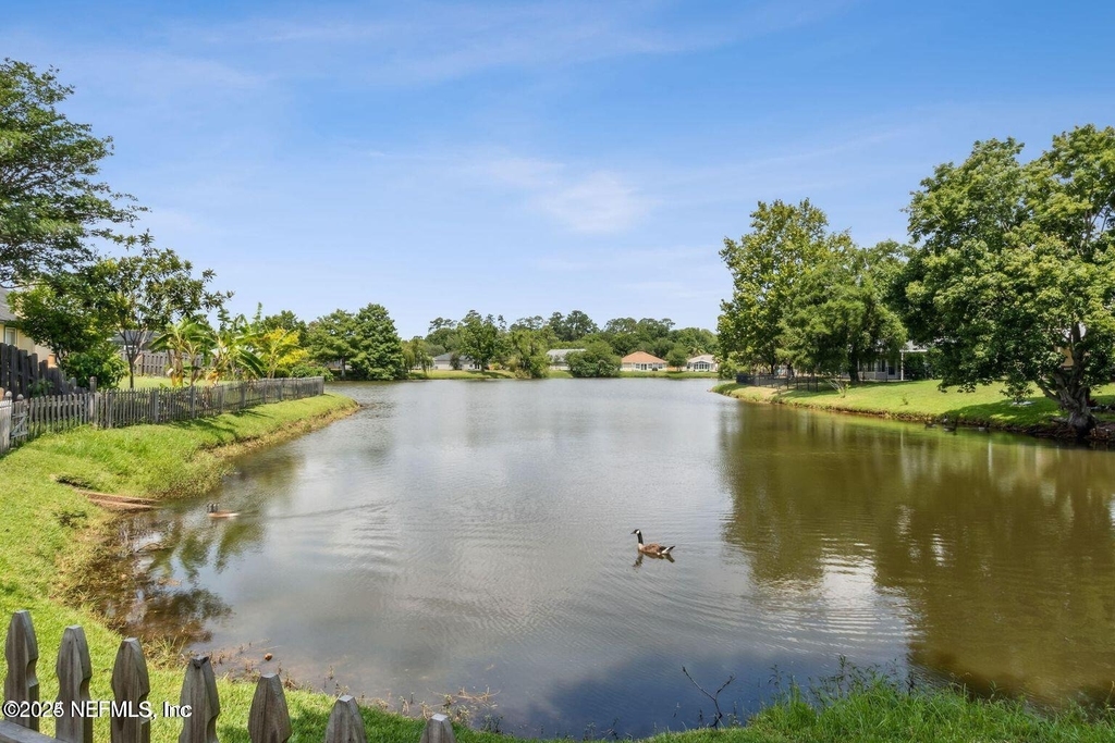 11546 Twin Oaks Trail - Photo 11