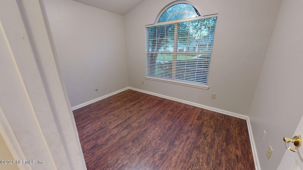 1120 Andrea Way - Photo 6