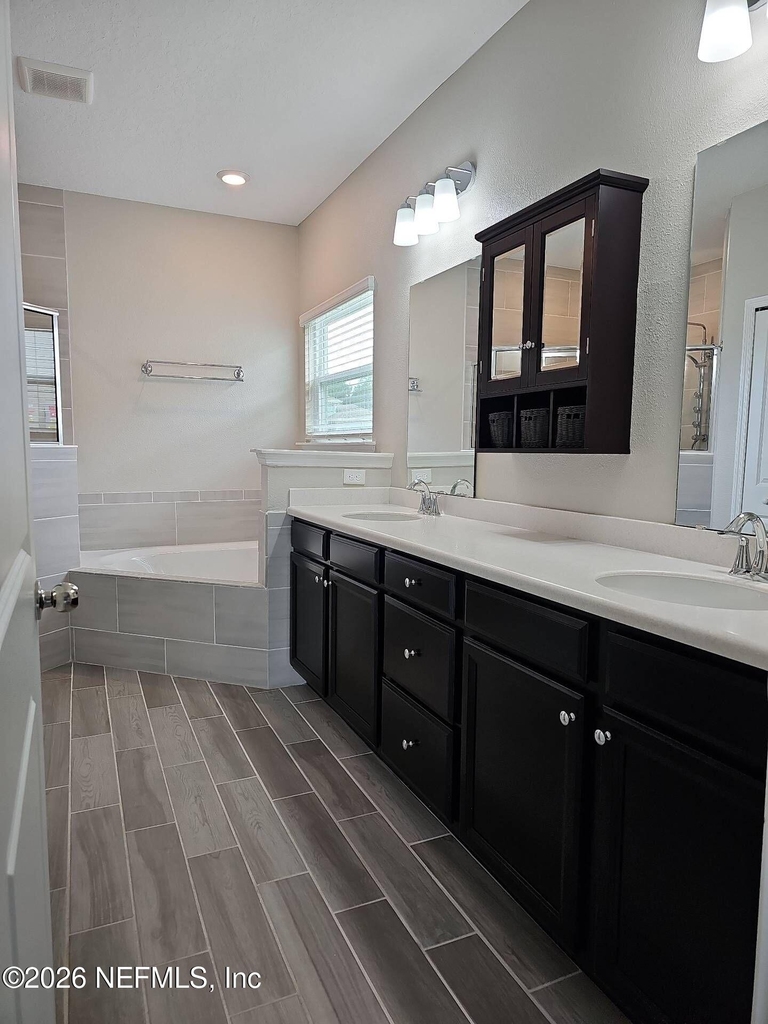 3918 Pickering Court - Photo 7