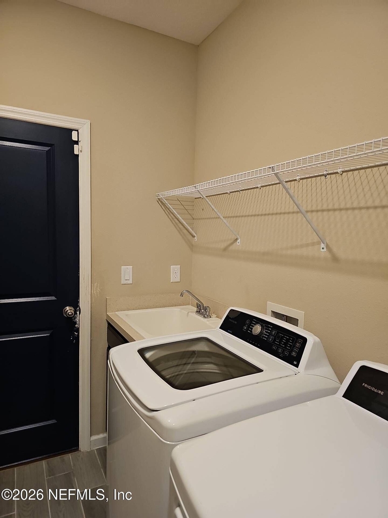 3918 Pickering Court - Photo 13