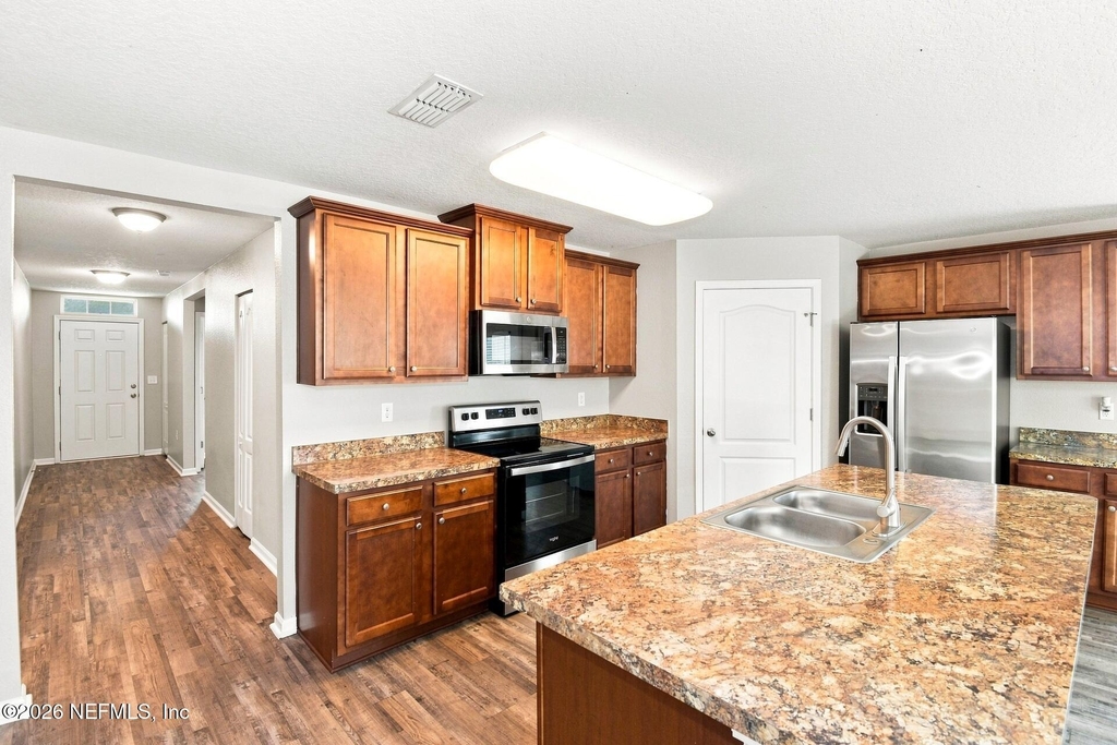2132 Tyson Lake Drive - Photo 5