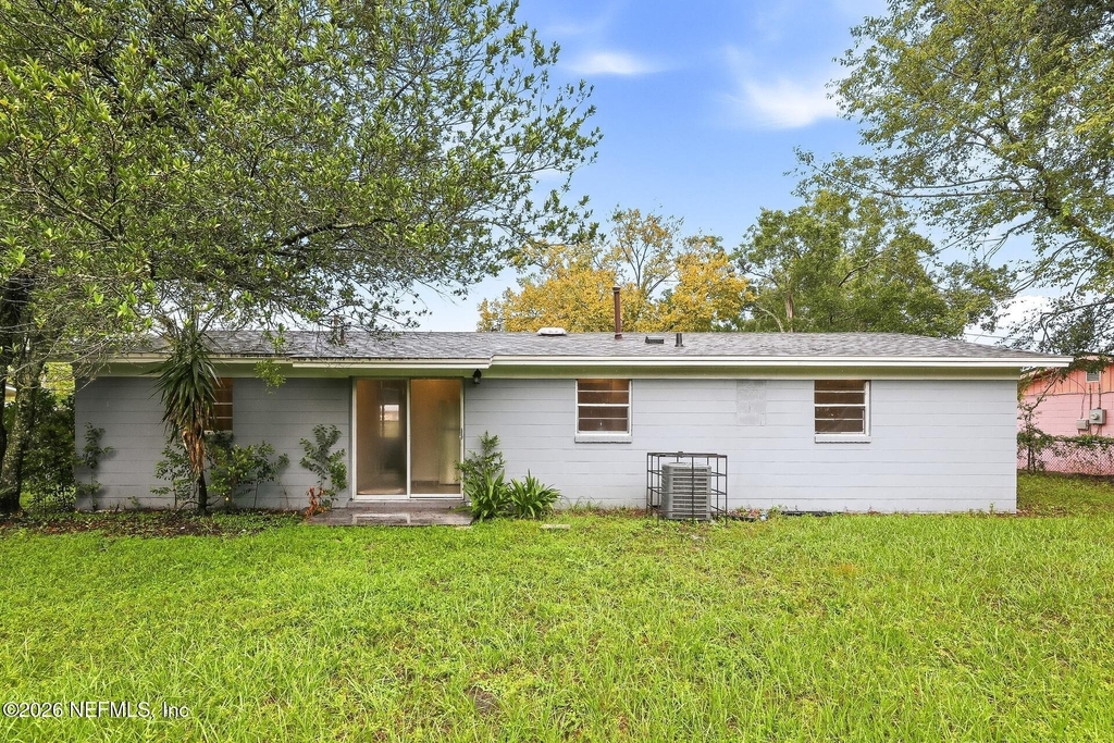 1106 Easy Street - Photo 6