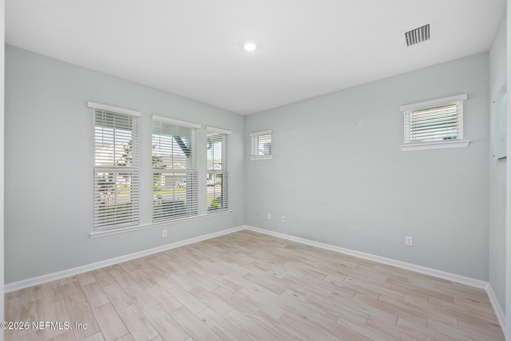 812 Windley Drive - Photo 4