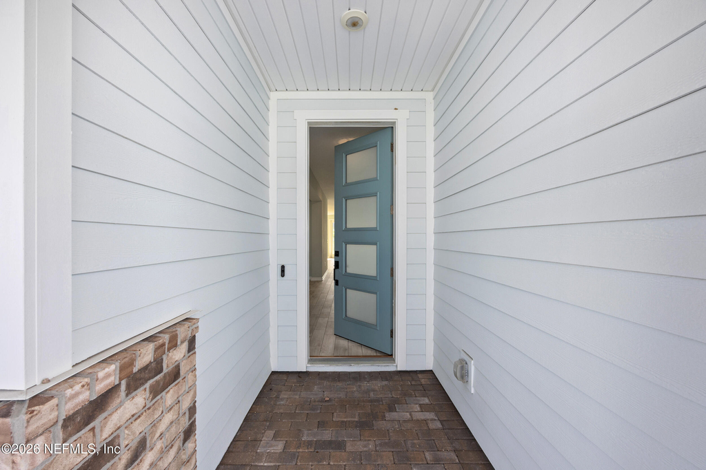 812 Windley Drive - Photo 1