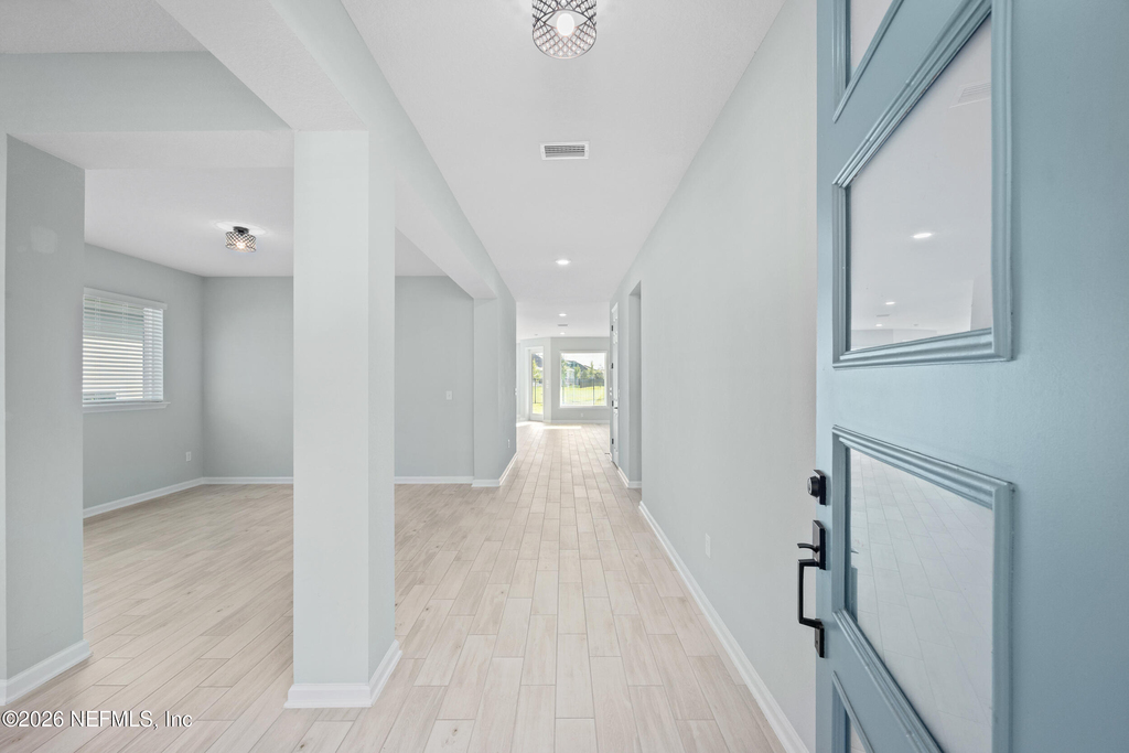812 Windley Drive - Photo 2