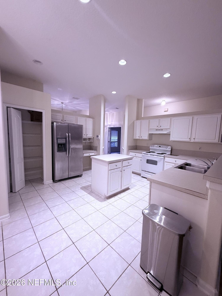 139 Forrester Place - Photo 6