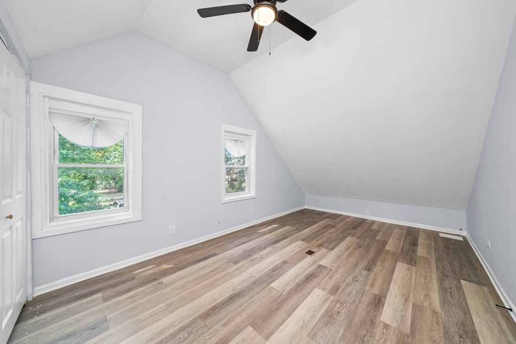 701 E 142nd Street - Photo 14