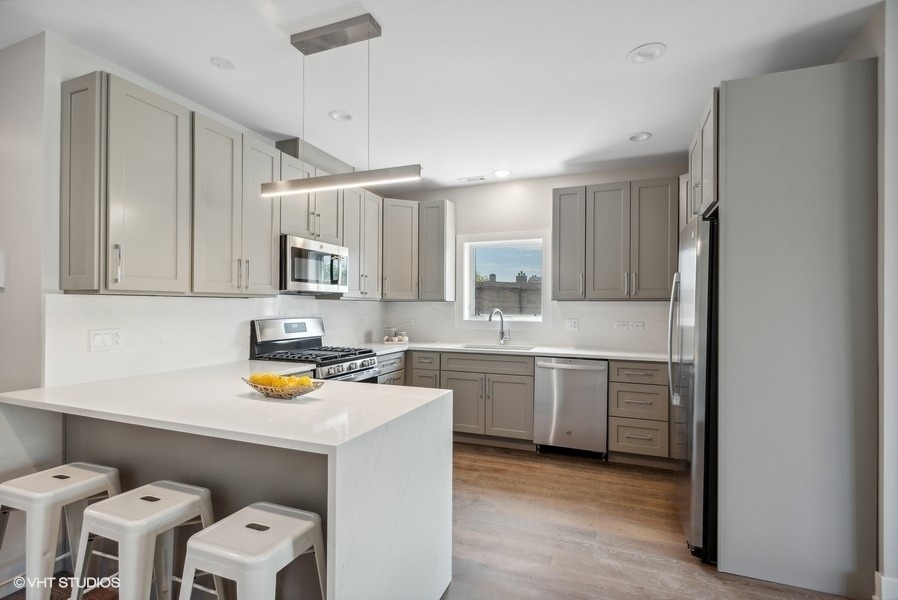 4824 S Champlain Avenue - Photo 4