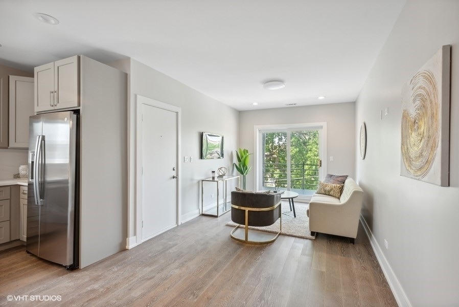 4824 S Champlain Avenue - Photo 11
