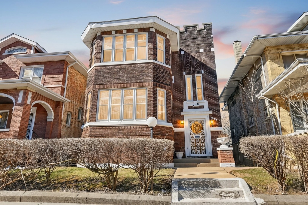 8018 S Sangamon Street - Photo 1