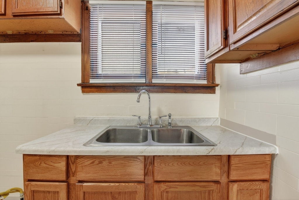 8018 S Sangamon Street - Photo 19