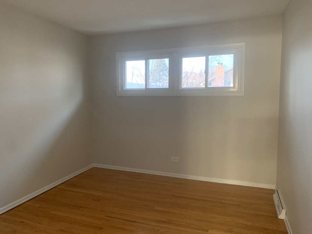 822 Skokie Boulevard - Photo 13