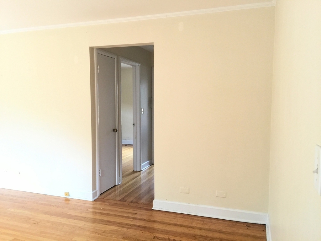 839 Mulford Street - Photo 13