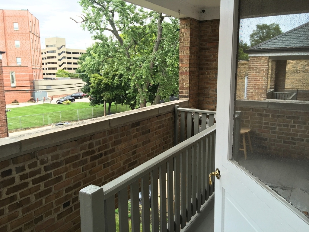 839 Mulford Street - Photo 8
