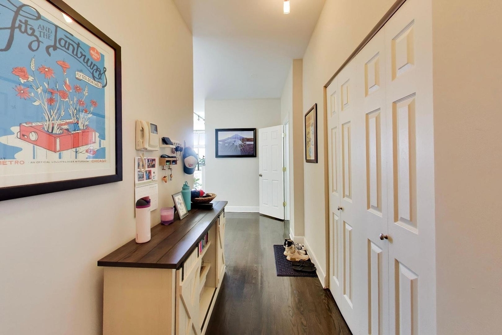 2700 W Belmont Avenue - Photo 1