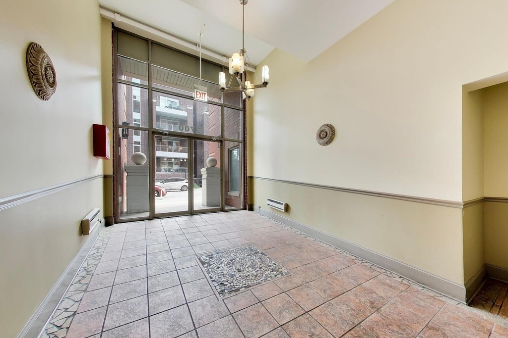2700 W Belmont Avenue - Photo 24