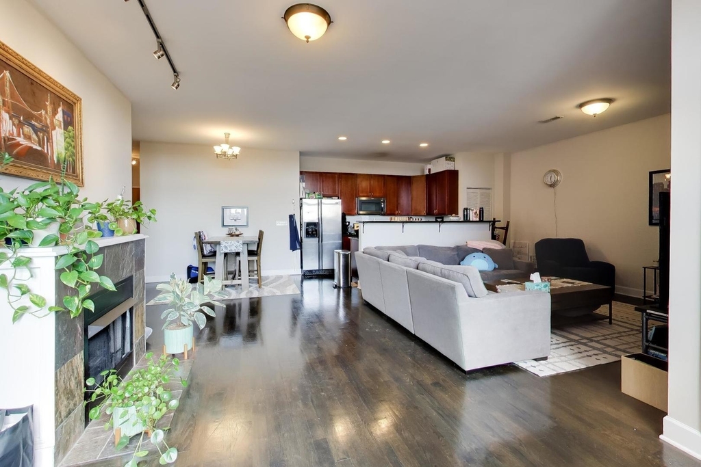 2700 W Belmont Avenue - Photo 6