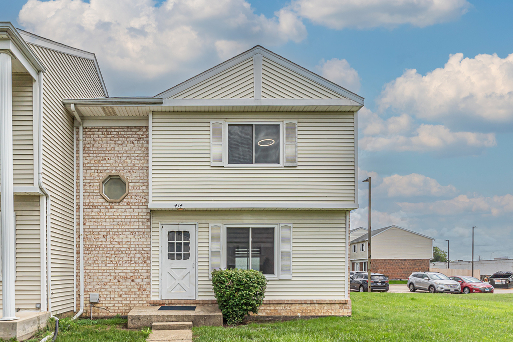 414 Gainsborough Court - Photo 17