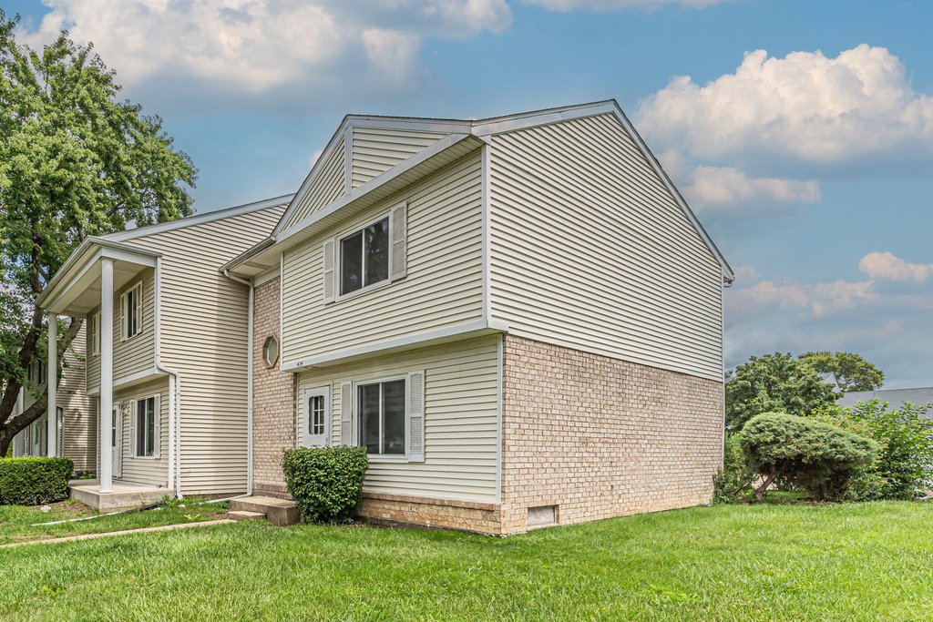 414 Gainsborough Court - Photo 18