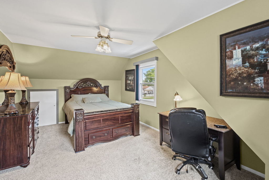 2011 E Touhy Avenue - Photo 7
