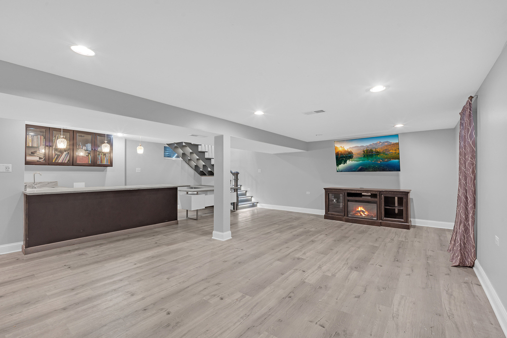 534 Lawler Avenue - Photo 19